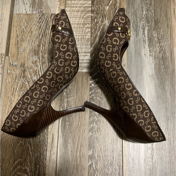 Guess Monogram Brown Open Toe Logo Heels Size: 7 1/2 - Picture 2 of 6